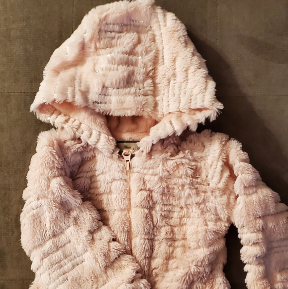 American Widgeon pink Faux fur coat (18m)